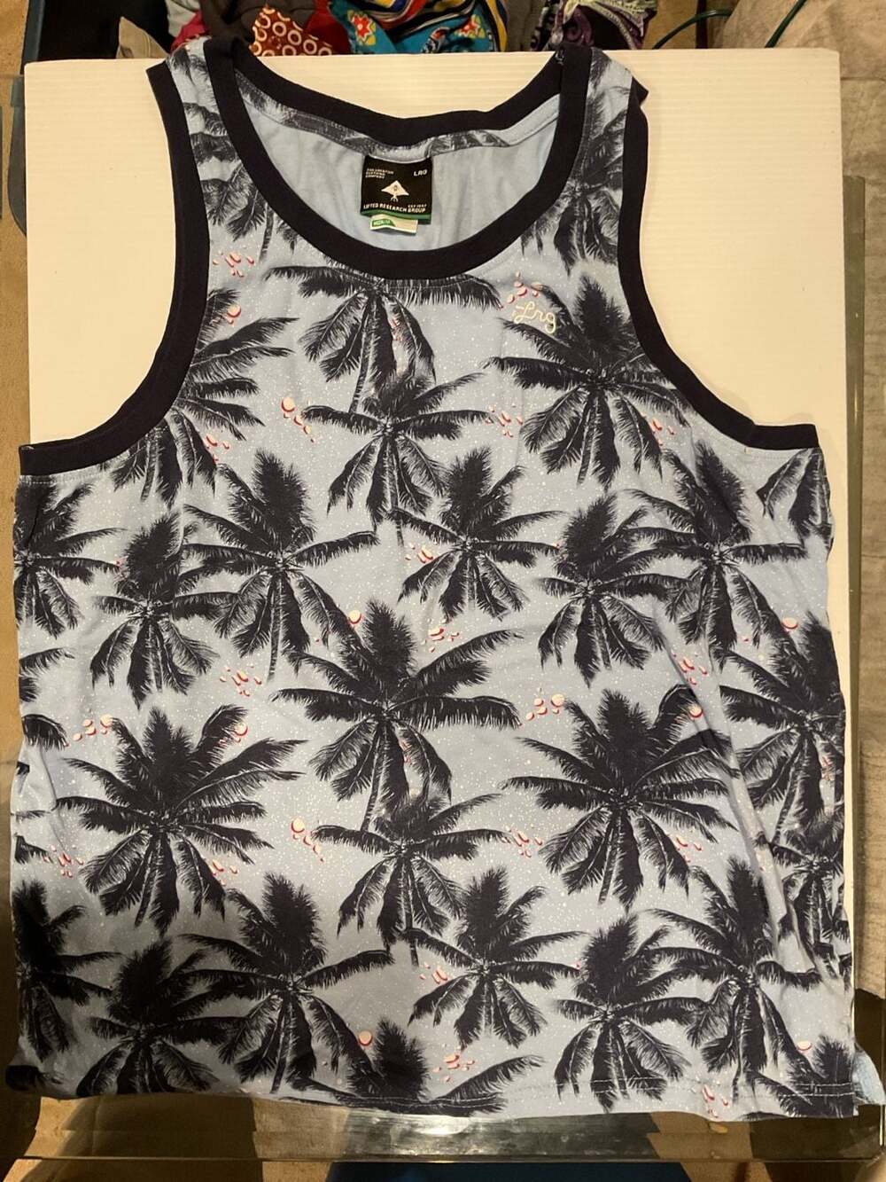 LRG Lifted Research Group Palm Tree Print Tank Top Size Medium